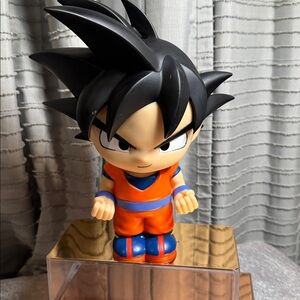 Dragon Ball Z Goku Vinyl Figure
